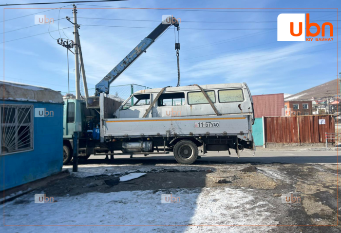 Чингэлтэй дүүрэгт зөвшөөрөлгүй байрлуулсан объектуудыг чөлөөлж байна