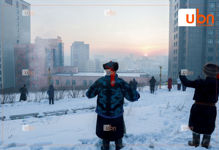 Могой жилийн анхны нар 07.33 цагт мандаж, 18.36 цагт жаргана