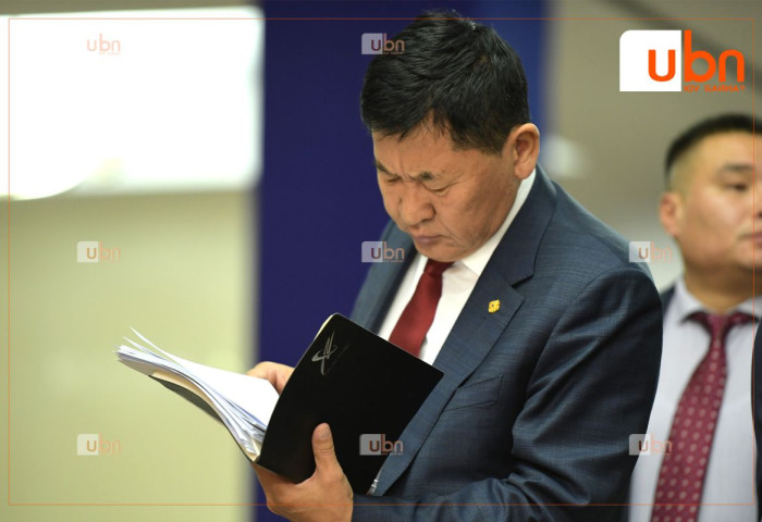 БАЙНГЫН ХОРОО: “Эрдэнэт машин” үйлдвэр байгуулах төслийн талаарх Зам, тээврийн сайдын мэдээллийг сонсоно