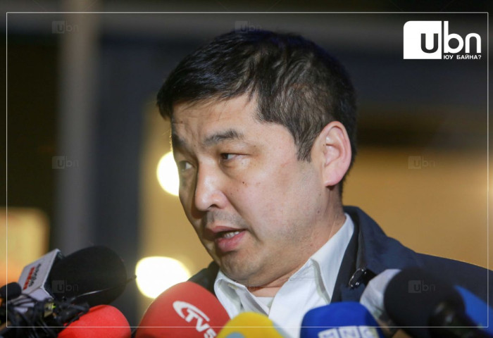 О.Баасанхүү: Ардын намынхан алдаан дээрээ уучлал гуйхын оронд АН-ын шунал дээр суурилж амьдрах хугацаагаа уртасгаад явж байна