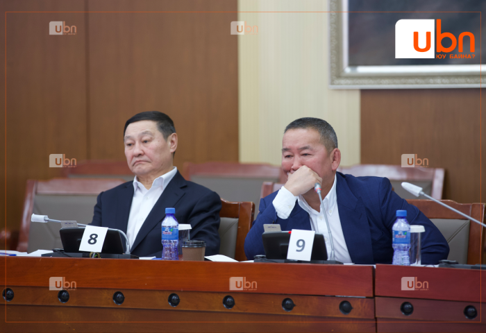 “Төмөр замын гэх 2 сая ам.доллар Х.Баттулгын компани руу орсон баримтыг Хөгжлийн банкны сонсголоор дэлгэж байсан“