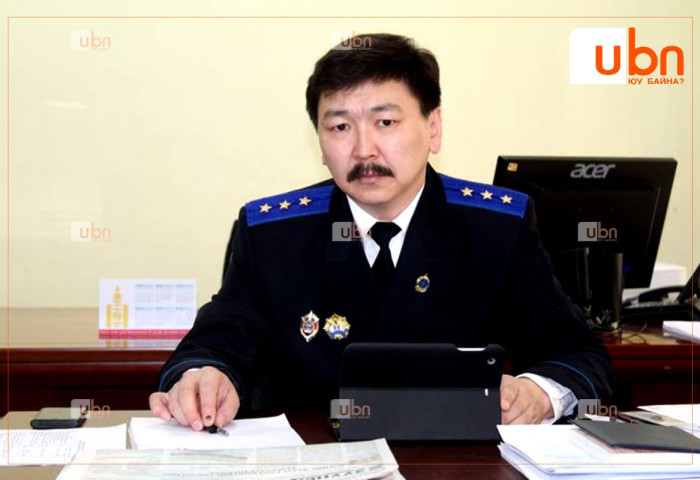 Прокурор асан Э.Амарбат нарын долоон хүнд холбогдох авлигын хэргийг шүүх хурал болж байна