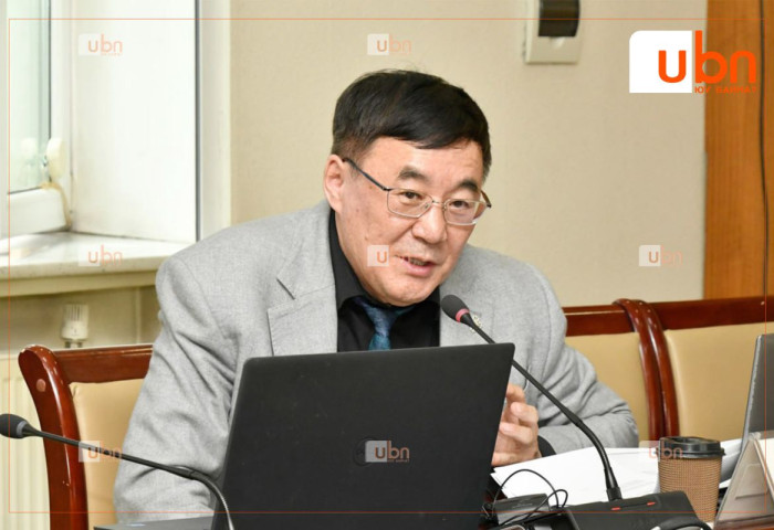 “Жилд 50 орчим тэрбум төгрөгөөр багшийг дэмжих хөтөлбөр хэрэгжүүлбэл 2028 он хүртэл 2000 багштай болох боломж бий“