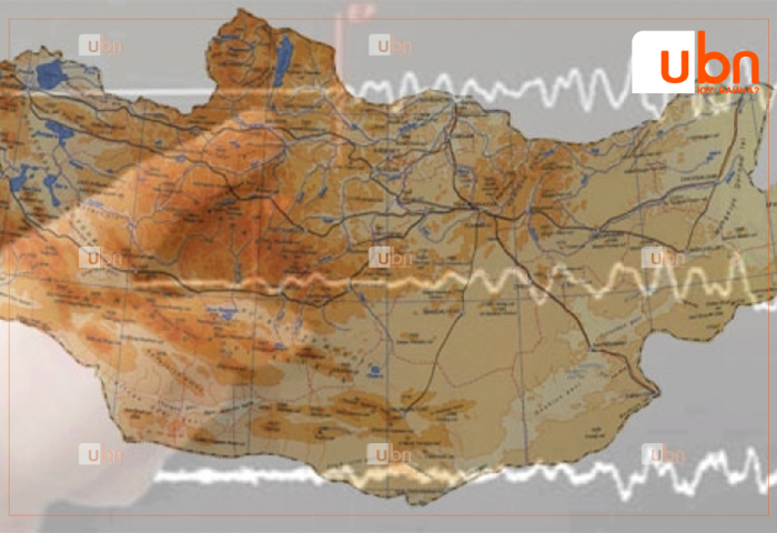 Өмнөговь аймгийн Баяндалай суманд газар хөдөлжээ