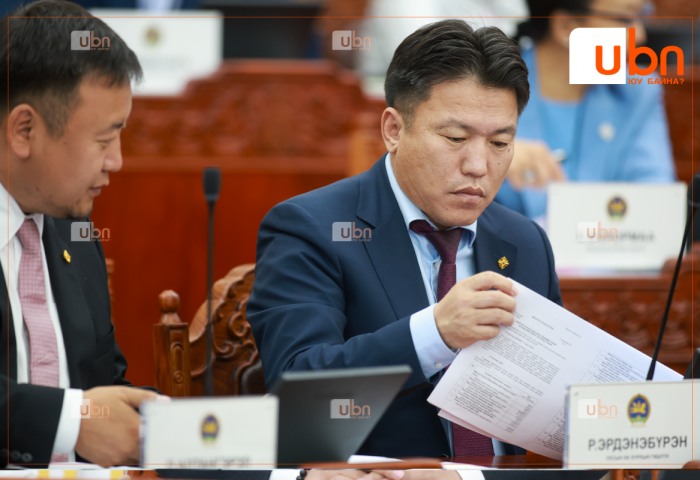 ЧУУЛГАНЫ ИРЦ: Р.Эрдэнэбүрэн, Л.Гантөмөр, Р.Сэддорж нарын 7 гишүүн тасалжээ