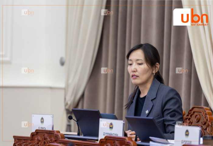 Б.Уянга: Ураны асуудлаар дуугарсан гишүүд нь АДЛУУЛААД, яам нь олигтой хариулт өгөхгүй байгаа