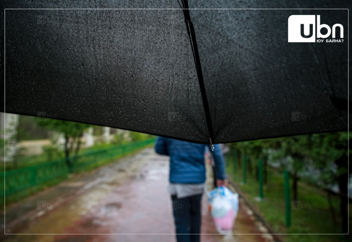 ӨГЛӨӨНИЙ МЭНД: Улаанбаатарт 12 хэм дулаан, бага зэргийн бороотой