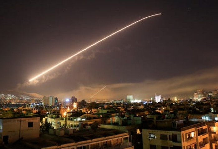 Израил Сирийн армид пуужингийн цохилт өгчээ