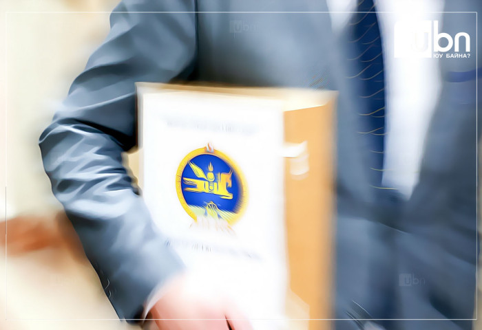 Төсвийн тэнцвэржүүлсэн орлого 571.8 тэрбум төгрөгөөр буюу өмнөх оны мөн үеэс 16 хувиар буурчээ