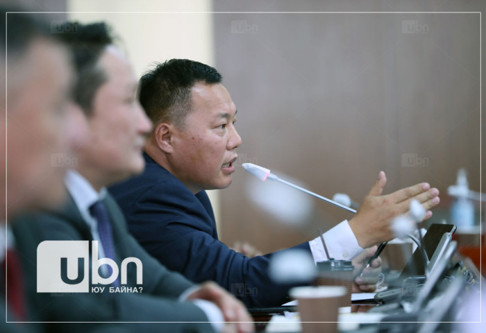 АН БҮЛЭГ: Ерөнхий сайд Л.Оюун-Эрдэнэ 5-р сарын 01-ний дотор УИХ-ын гишүүн Ж.Баярмаа тэргүүтэй Монголын ард түмнээс уучлалт гуйхыг шаардаж байна