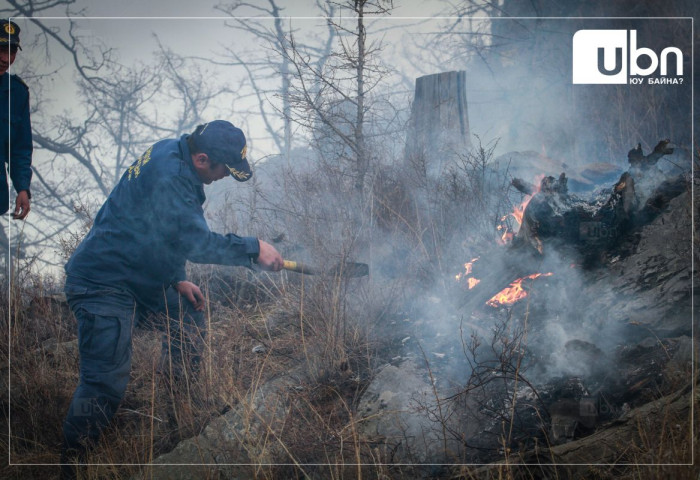 Сэлэнгэ аймгийн Зүүнбүрэн суманд гарсан ой, хээрийн гал түймрийн баруун хойд хэсгийг цурманд оруулжээ