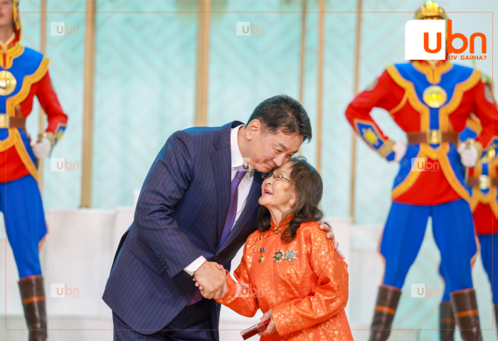 Е.Наранцэцэг: 8 дахь удаагийн тодорхойлолтоор МУГЖ цолоо авч чадлаа