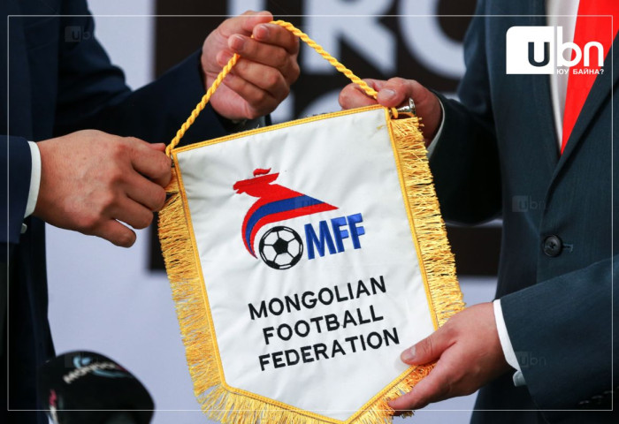 Монголын хөлбөмбөгийн холбоо “шилэн“ болно