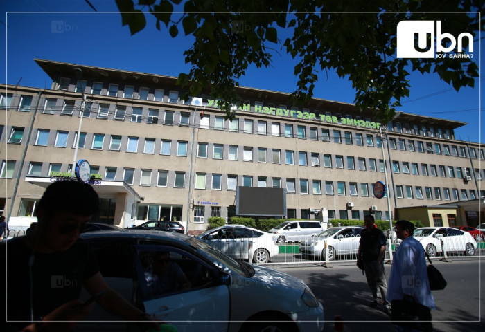 СУРВАЛЖИЛГА: УНТЭ-ийн нэр бүхий эмч нарын хүнлэг бус, хууль бус үйлдэл хүний аминд хүрсэн үү?