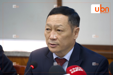 Ерөнхий аудиторт нэр дэвшигчийн сонсголыг зохион байгуулж, тайланг хаалттай хэлэлцэнэ