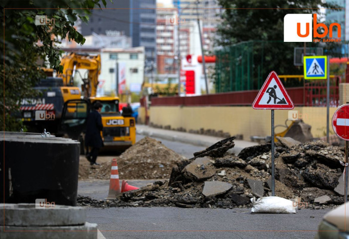 25 дугаар эмийн сангийн уулзвараас “Гранд плаза“-ийн уулзвар хүртэлх замыг нөгөөдөр ХААНА