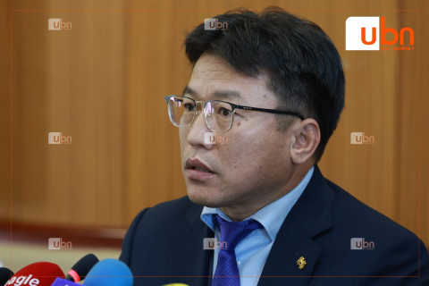 Р.Эрдэнэбүрэн: Улаанбаатар хотыг 14 хот болгож хуваах хууль Үндсэн хуулийн зөрчил рүү орохгүй. Маш сайн хууль болсон