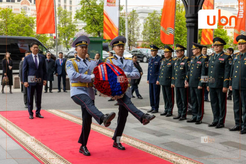 Монгол Улсын Ерөнхийлөгч У.Хүрэлсүх ОХУ-д суралцаж буй сонсогчидтой уулзав