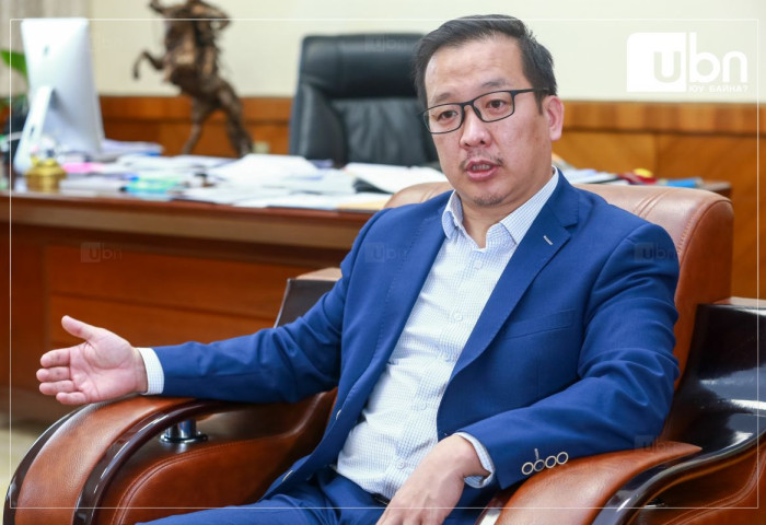 ТОДРУУЛГА: Хууль зөрчөөгүй, хил гаалиар нэвтрэхэд асуудал үүсгээгүй байхад хүлээж авч байгаа нөхцөл байдал маш хүнд байдаг. Монгол Улс иргэдээ ингэж доромжлуулаад байж болохгүй