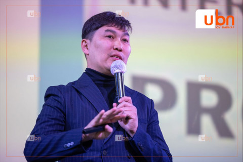 Д.Амартүвшин: Ж.Энхжаргаланг шалгуулахаар АТГ-д өгтөл “Ийм нөхцөл байдал тогтоогдохгүй байна“ гэлээ. АТГ ийм илтэд сонирхлын зөрчлийг өөхшүүлээд байхаар татвар төлөгчдийн мөнгөөр тансаглагсад даврахгүй гээд яах юм бэ
