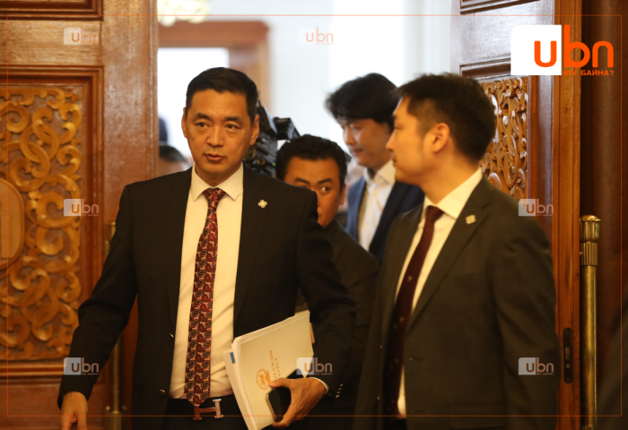 Ж.Алдаржавхлан: Зарим гишүүд гурав сонгогдчихоороо хүний дээд, ухаантны охь болчихдог юм уу