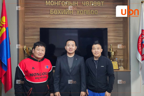 Өсвөр залуучуудын шигшээ багийн дасгалжуулагчдаар МУГТ Г.Мандахнаран, ОУХМ Ц.Оюунболд нар ажиллана