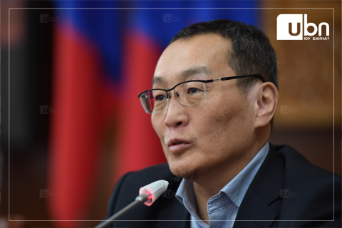 “Ерөнхийлөгчөөр дахин сонгогдохгүй байх манлайллыг Ерөнхийлөгч У.Хүрэлсүх, Х.Баттулга нар өөрсдөөсөө үлгэрлэж байгаа нь таалагдаж байна“