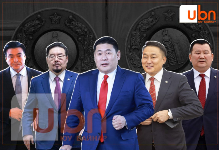 ШУУРХАЙ: Ерөнхий сайдын өрөөнд УИХ-ын дарга Д.Амарбаясгалан, МАН-ын бүлгийн дарга Л.Мөнхбаатар, ЕТГ-ын дарга Г.Занданшатар, Шадар сайд С.Амарсайхан нар уулзаж байна
