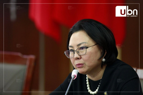 С.Одонтуяа: Би ЗГ-ын гишүүн учраас Ерөнхий сайдыг огцруулах бичигт гарын үсэг зурахгүй
