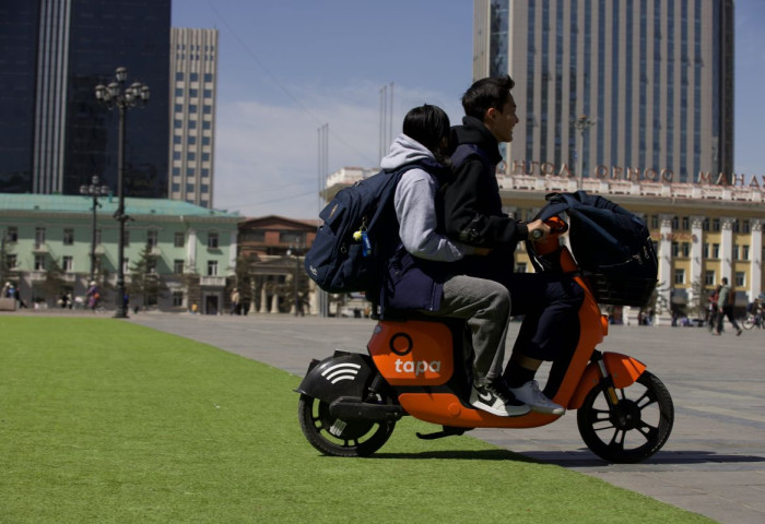 ӨГЛӨӨНИЙ МЭНД: Улаанбаатарт өнөөдөр 17 хэм дулаан