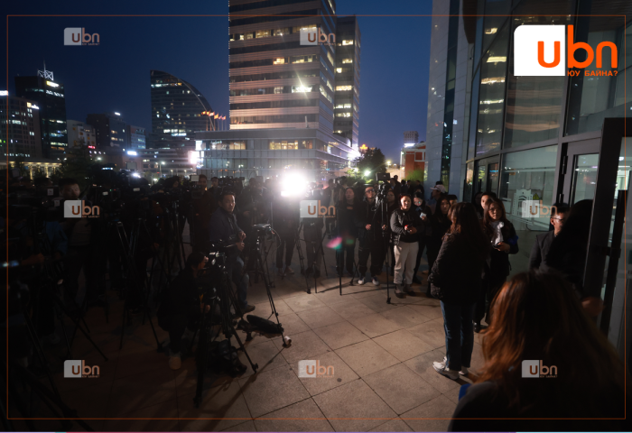 ШУУД: МАН-ын Бага хурал түр завсарлалаа