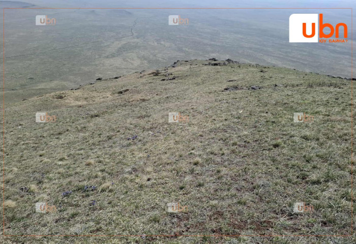 Шилийн Богд уулнаас  5 тонн хог хаягдлыг түүн цэвэрлэж унаган төрхийг нь сэргээжээ