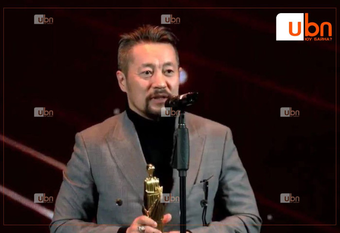 ГЭГЭЭН МУЗА-18: МУГЖ С.Болд-Эрдэнэ “Шилдэг эрэгтэй гол дүр“ шагналын эзэн боллоо