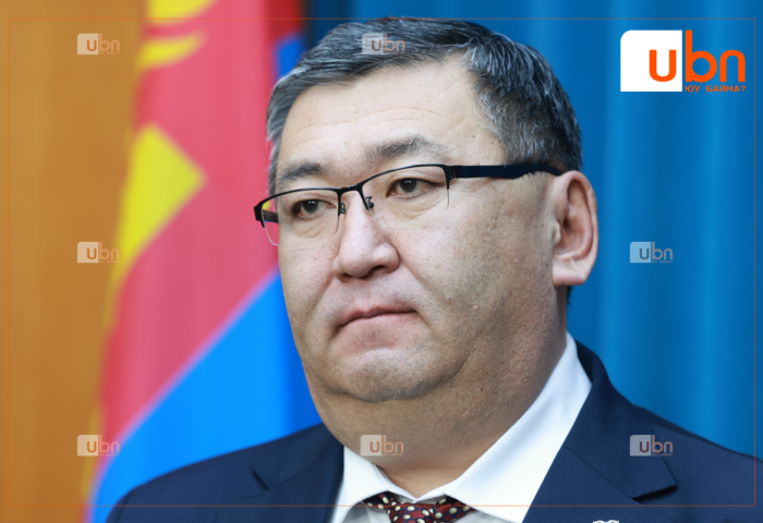 “Улс төрийн бужигнаантай үед шатахуун импортлогчид ХҮЛЭЭЦТЭЙ хандаж болох л байсан“