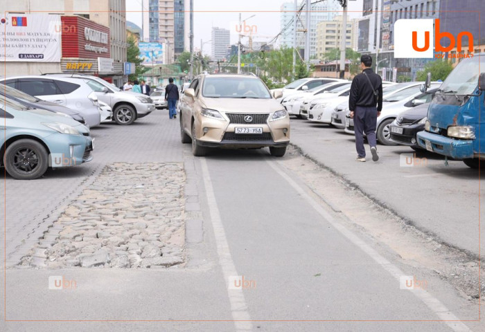 Нийслэлийн 15 байршилд 186.839 ам метр явган хүний замыг шинэчлэхдээ ил кабелуудыг газар доогуур хонгилын системээр явуулж, ус зайлуулах хоолой хийнэ