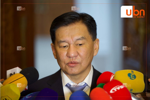 “Ерөнхий сайд хамтарсан Засгийн газрын тэргүүний хувьд зөрчил гаргуулахгүй авч явж чадсангүй гэдэг эсэхээ УИХ-аар шийдүүлэх гэж байна гэж ойлгосон“