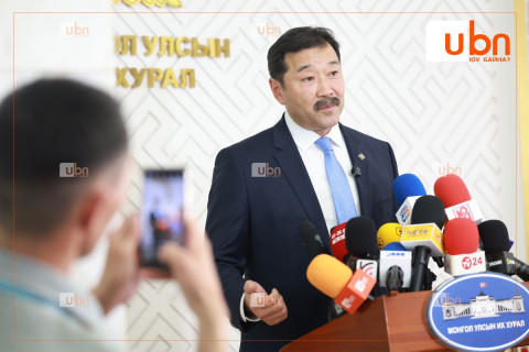 Ж.Бат-Эрдэнэ: Залуучуудын зүгээс парламентын засаглалыг дэмжиж байгаа шүү гэдгээ илэрхийлсэн
