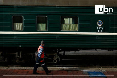 Улаанбаатар-Бээжин чиглэлд дахин галт тэрэг явж эхэллээ