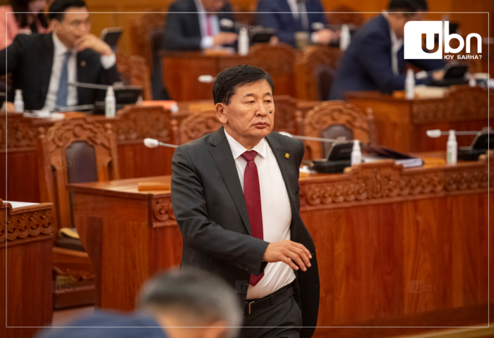 Багахангай-Хөшигийн хөндийн төмөр зам Зүүнбаян-Хангийнхаас долоо дахин хямд