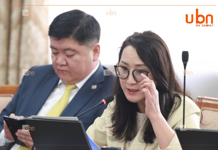 Ж.Баярмаа: Л.Оюун-Эрдэнэ гэдэг МАН юм байна. Цаашилбал бүр төр юм байна