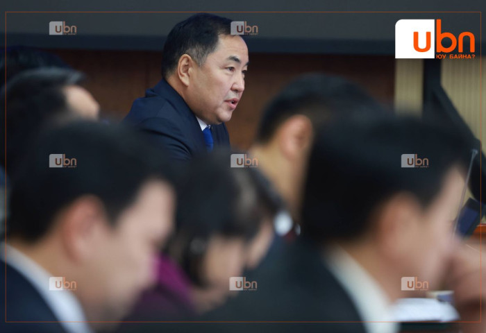 Б.Пүрэвдорж: АН-ын сайд нар хамгийн их галтай, хэл амтай яамдыг нь аваад, байдаг чадлаараа л ажилласан