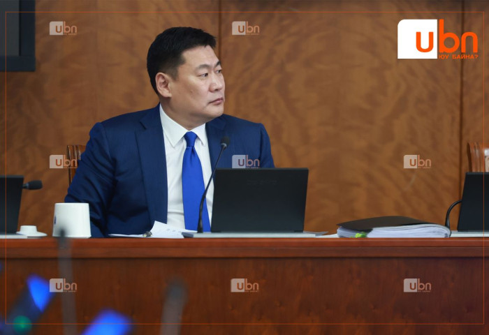 Л.Оюун-Эрдэнэ: Гашуунсухайт яваад ирсэн чинь дараагийн Засгийн газар зурагдчихсан байсан