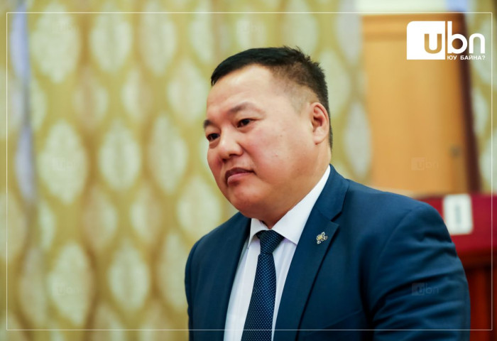 ШУУД: АН-ын бүлэг олонхийн саналаар Ерөнхий сайдад итгэл үзүүлэх эсэх санал хураалтад оролцохгүй буюу дэмжихгүй байх шийдвэр гаргалаа