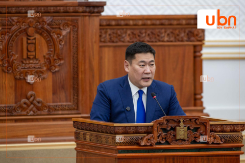 ЕРӨНХИЙ САЙД: Хэрвээ би Х.Баттулгын бодлогыг дэмждэг байсан бол 6 жилээр 1 удаа гэдэг заалтыг сөрөн сөрөн хийхгүй байсан