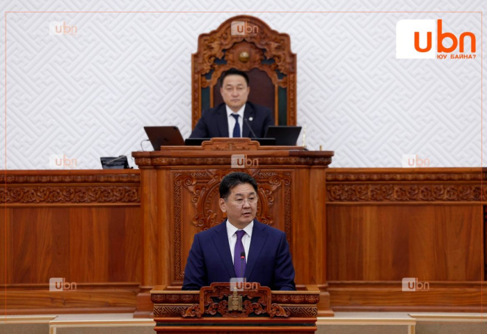 ШУУРХАЙ:  Ерөнхийлөгч У.Хүрэлсүх чуулганы хуралдаанд оролцож өөрийн байр сууриа илэрхийлэх гэж байна