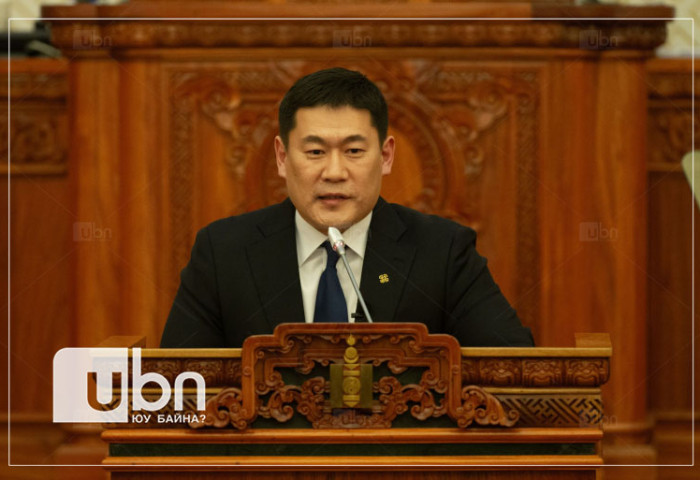 “Жагсаалтаар орж ирсэн залуучууд та бүхнээс намайг дэмжээч гэж би гуйхгүй“