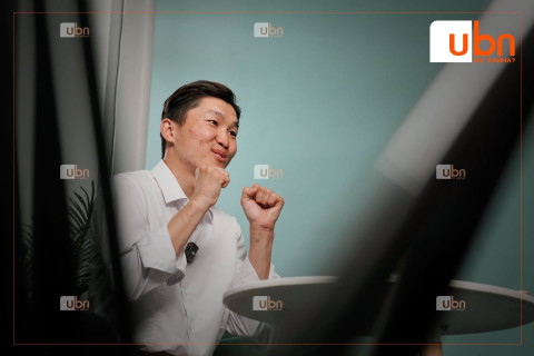 О.УЛАМСАЙХАН: Дараагийн Ерөнхий сайдад “Огцрох амархан“-ы тугаа жаазлаад гардуулж өгөнгөө “Огцрох амархан шүү“ гэж хэлнэ гэж бодож байгаа