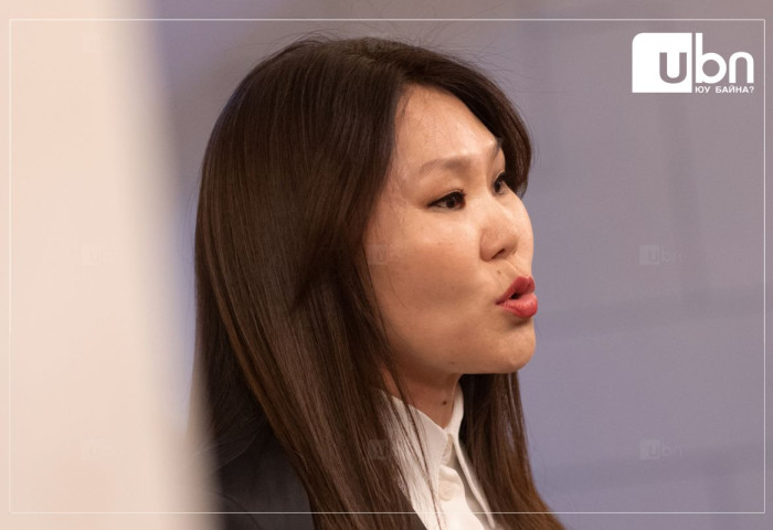 Б.МӨНХСОЁЛ: ХҮН нам тарах ёсгүй. Намын гишүүдээ эмзэглүүлсэндээ харамсаж УУЧЛАЛ гуйж байна