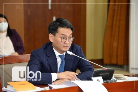 Ө.Шижир: Та болон танай ЗГ-ын сайд нар үг, үзэл бодлоо илэрхийлсэн сэтгүүлч болон хэвлэл мэдээллийн байгууллагад гомдол гаргаж, ХУУЛИЙН БАЙГУУЛЛАГАД өгөхгүй гэж амлаж чадах уу