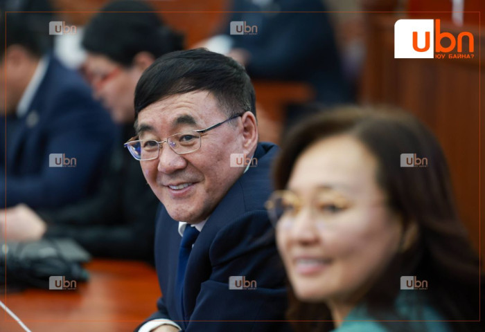 Ж.Галбадрах: Хүн амын тодорхой хэсэг нь ЯДУУРЛЫН ТОЙРОГТ орсон. Энэ тойргоос иргэдээ гаргах гарцыг юу гэж харж байгаа вэ